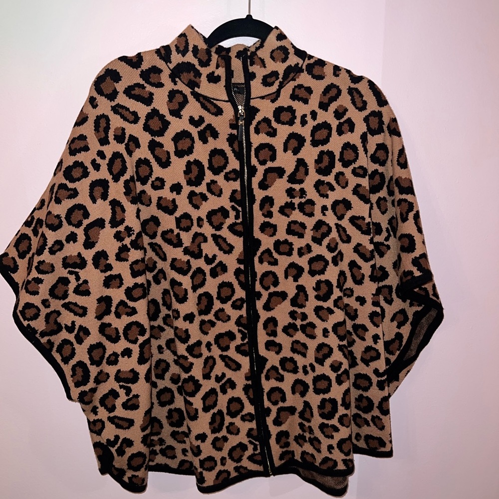 Leopard Print Zip-Front Poncho Sweater - Tan/Black